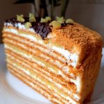 Медовий торт