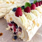 Меренговий рулет