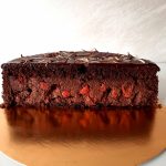 торт П`янв вишня