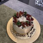 Полуничний тірамісу