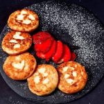 Налисники та сирники в асортименті