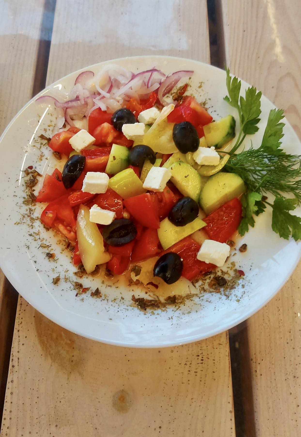 368004607_241386995612488_2071198334789661187_n Салат грецький - Зображення 1