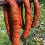 Ковбаса копчена на дровах